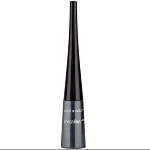 Wet N Wild Megaliner Liquid Eyeliner Black Noir 871A